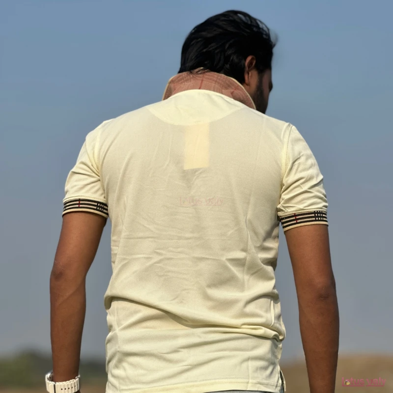 প্রিমিয়াম পোলো টি-শার্ট (ক্রিম)