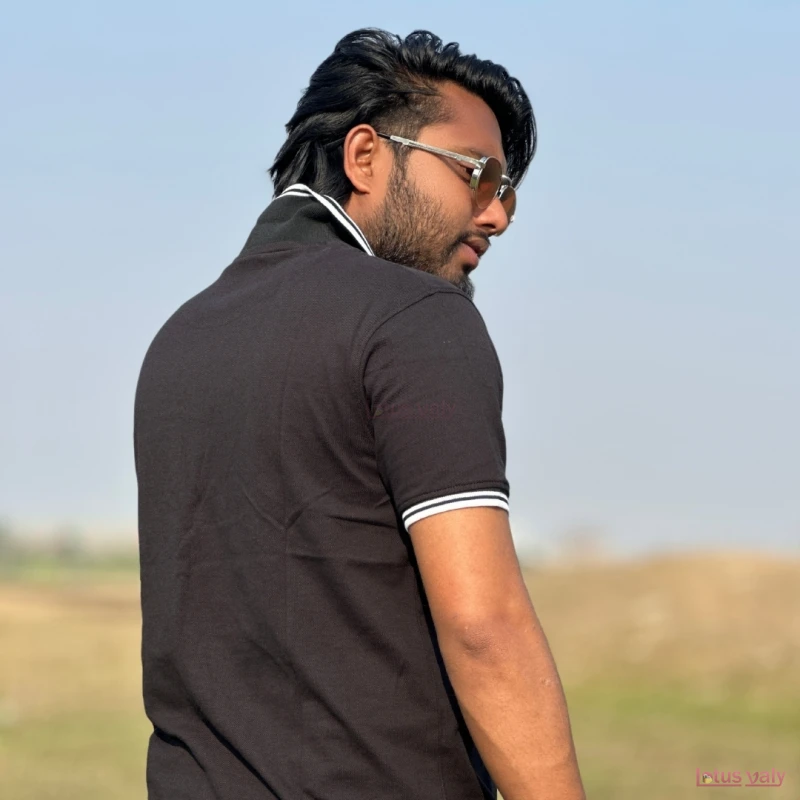 Black Polo T-shirt